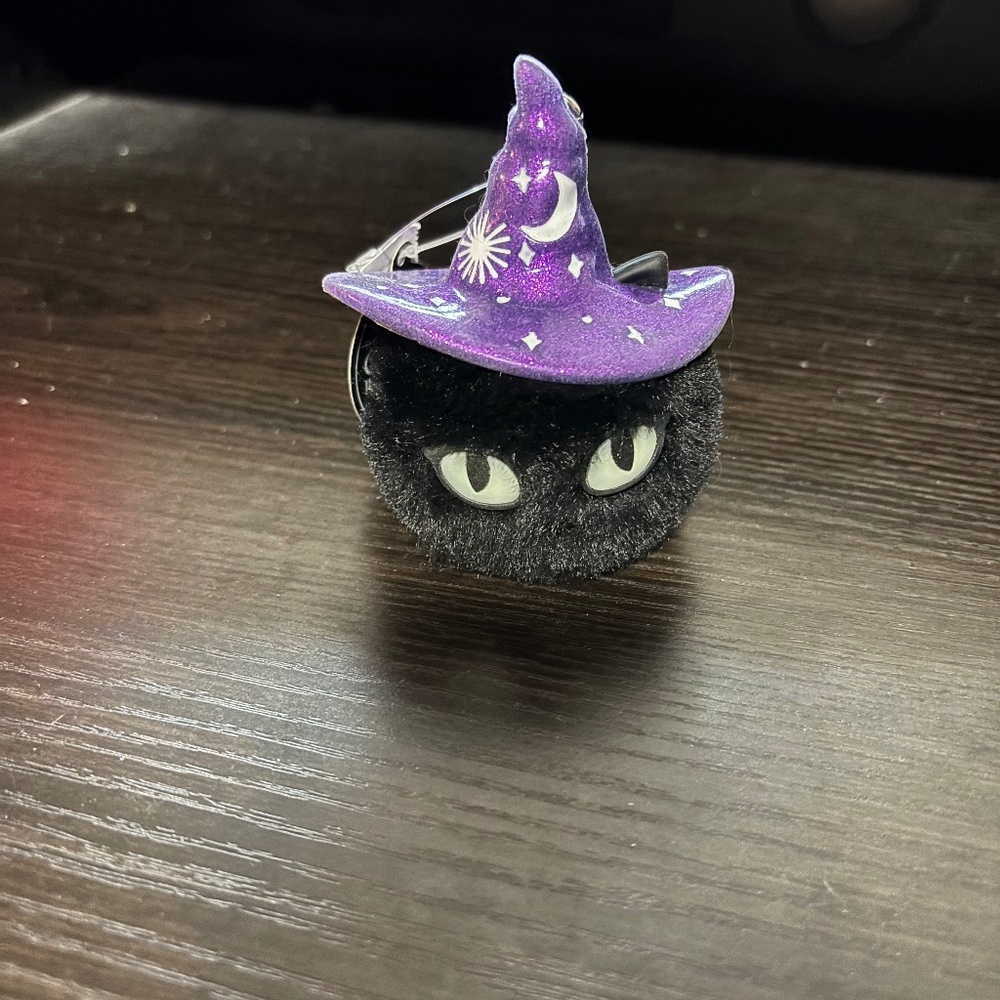 Bath and Body works Black cat witch pocketbook hand sanitizer holder